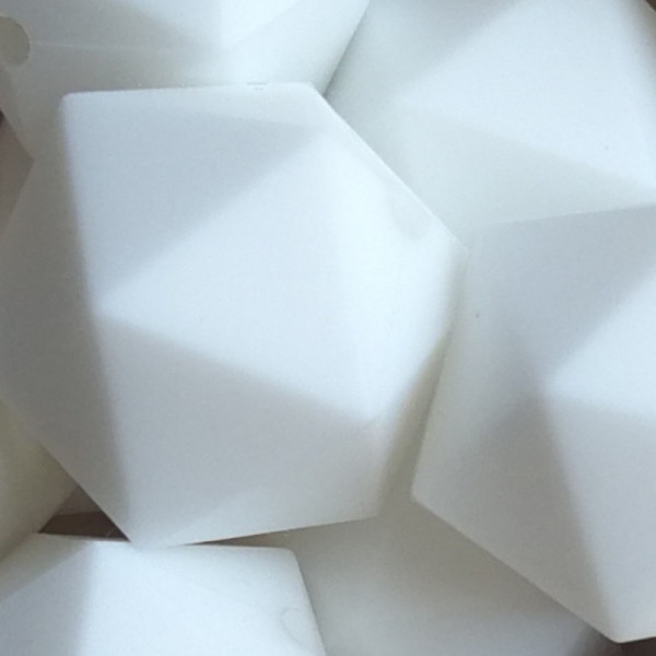 SILIKONPERLE IKOSAEDER "WEISS" 23MM