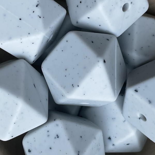 SILIKONPERLE HEXAGON "GRAU - GRANIT" 17MM