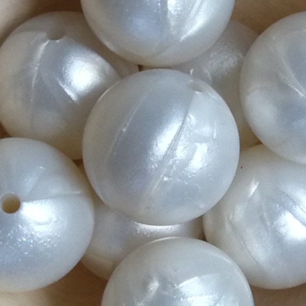 Silikonperle Rund Metallic Weiß 19mm