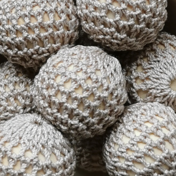 HÄKELPERLE "BEIGE - GRAU"